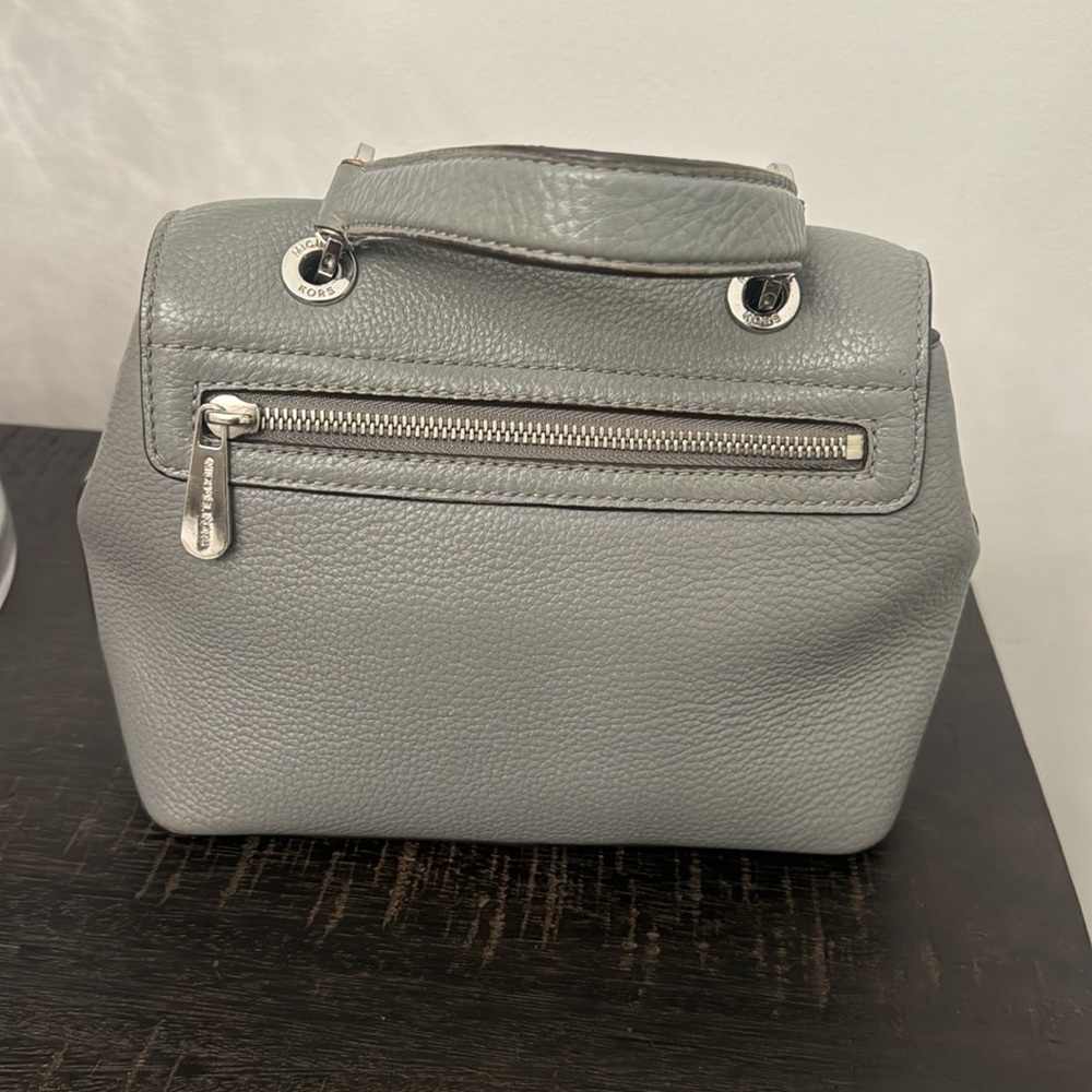 Michael Kors Emery Small Leather Satchel Bag. Steel Gray - Picture 7 of 14